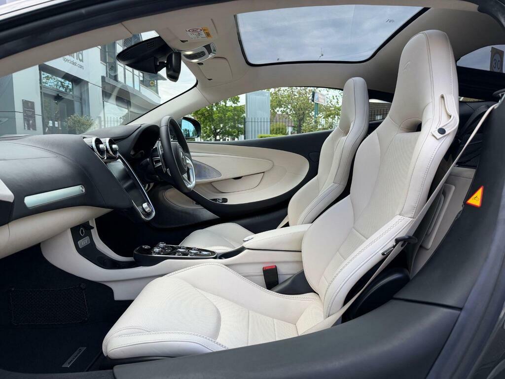 McLaren GT V8 Ssg White #10