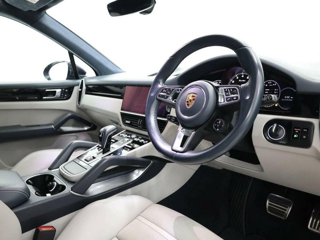 Porsche Cayenne V8 T Tiptronic WP19GUD Purple #4
