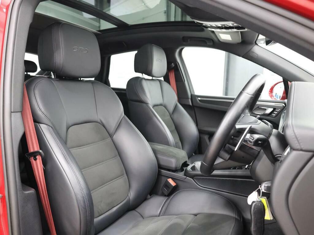 Porsche Macan Gts Pdk WJ73DFC Red #5
