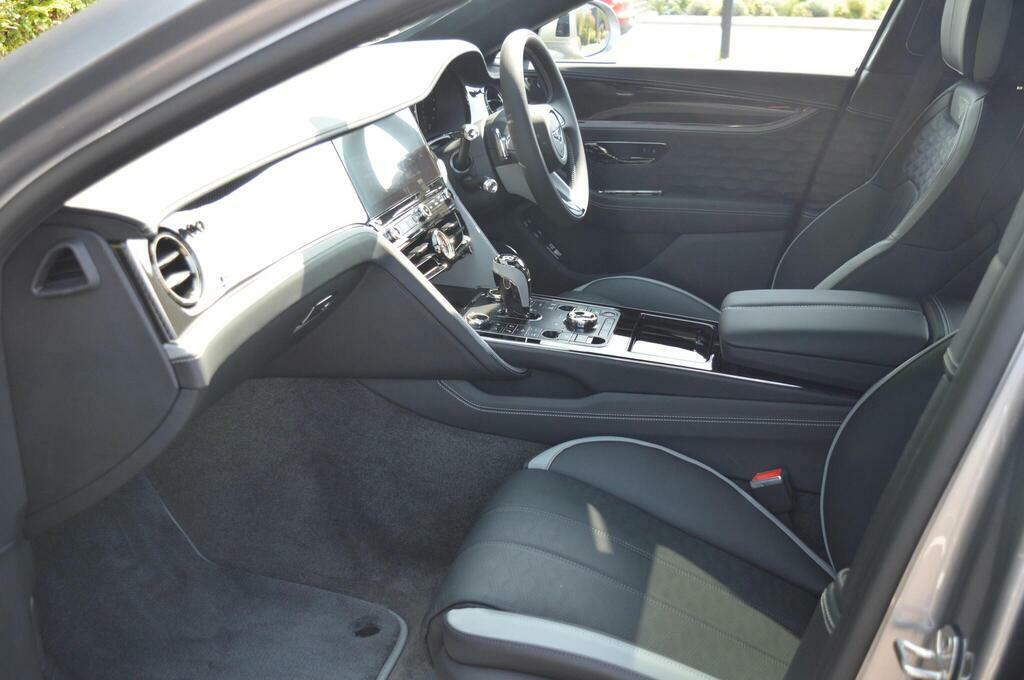 Bentley Flying Spur Speed First Edition V8 Hybrid 4.0 V8 Ultra-perform Silver #3