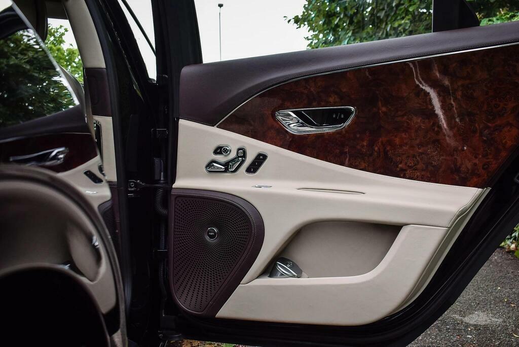 Bentley Flying Spur First Edition #22