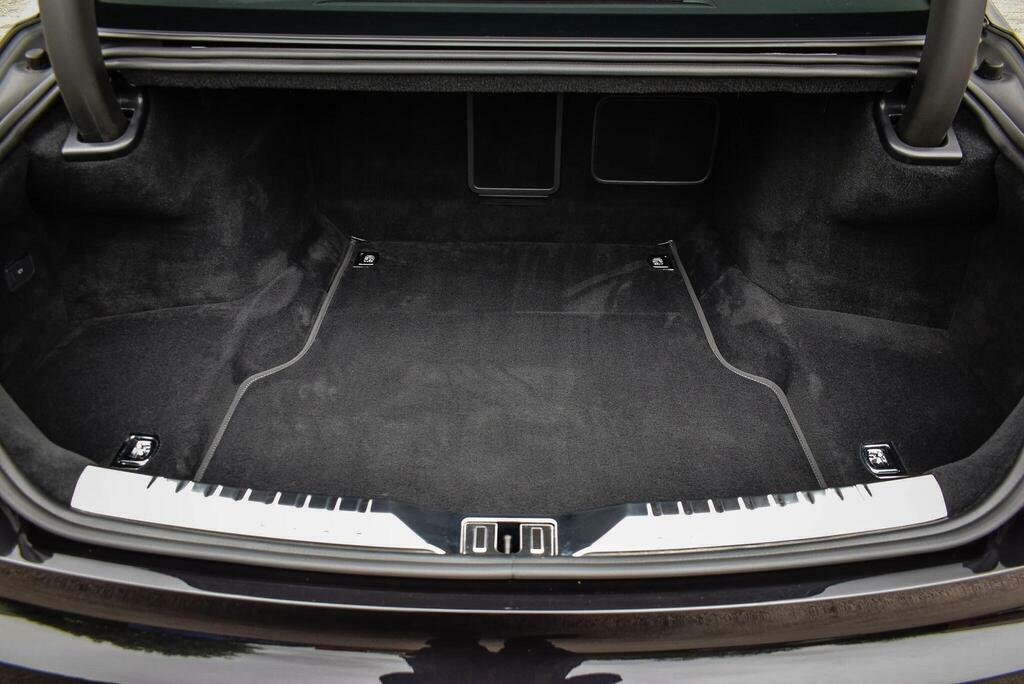Bentley Flying Spur First Edition #14