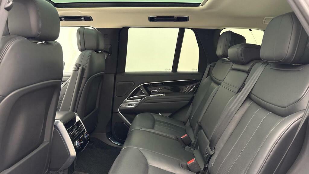 Land Rover Range Rover 3.0 D350 Hse KN22KDZ Black #4