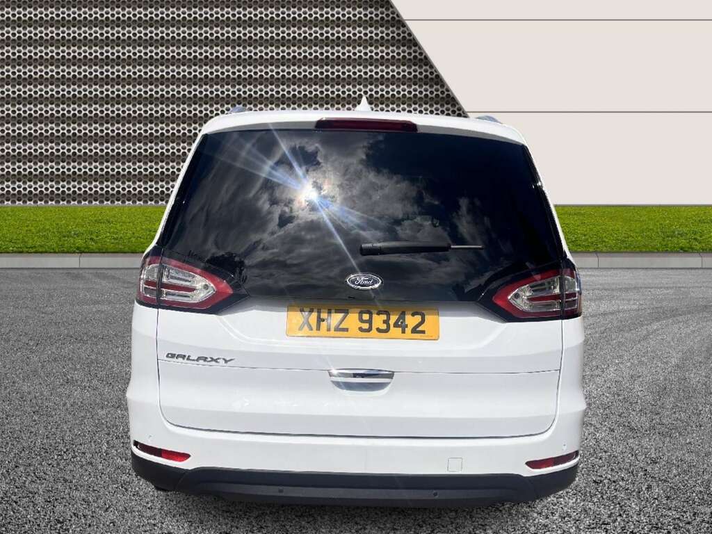Ford Galaxy 2.0 Galaxy Titanium Ecoblue White #6
