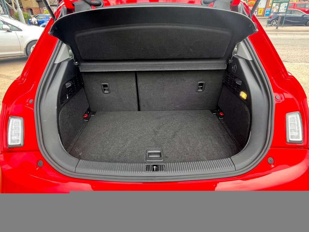 Audi A1 1.4 A1 Sportback Tfsi Sport RF62CXN Red #4