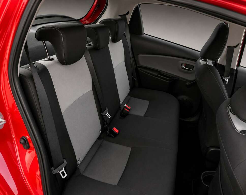 Toyota Yaris 1.5 Yaris Icon Tech Vvt-i HY68BVP Red #6