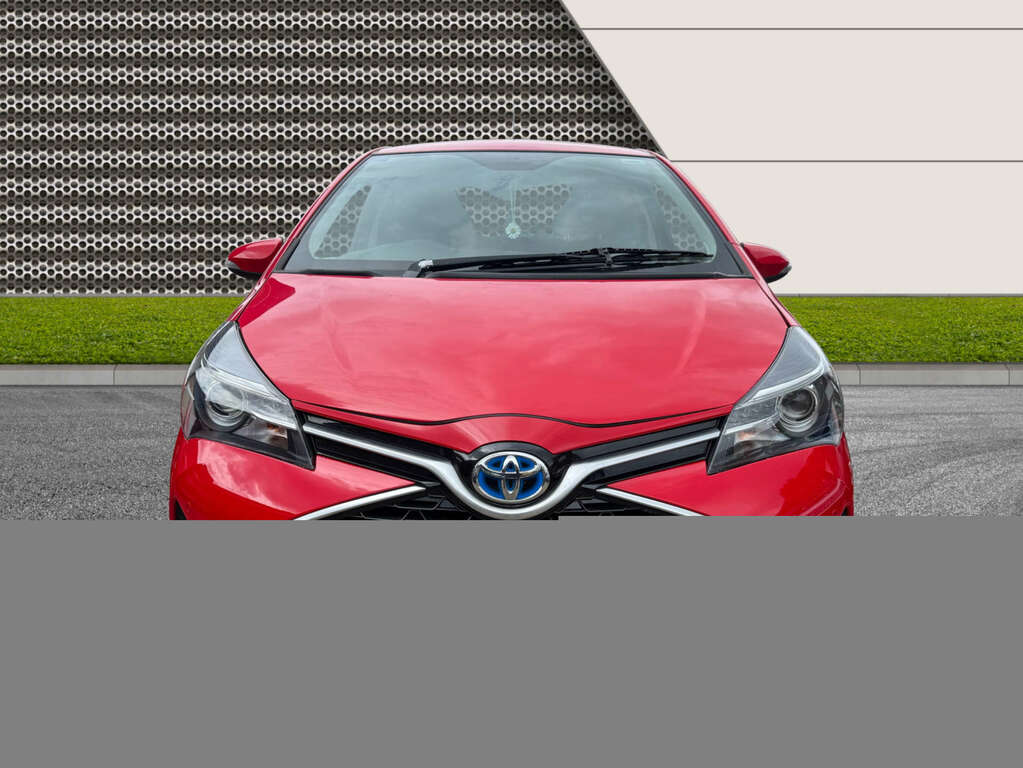 Toyota Yaris 1.5 Yaris Design Hybrid Vvt-i Cvt DS65CXF Red #2
