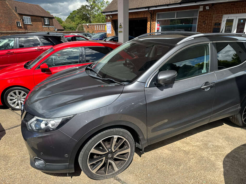 Nissan Qashqai 1.2 Qashqai Tekna Dig-t Cvt EU17URY Grey #4