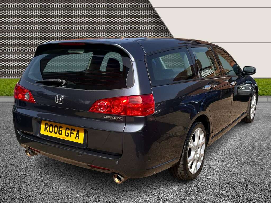 Honda Accord 2.4 Accord Vtec Executive A Silver #3