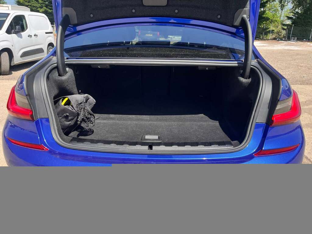 BMW 3 Series 2.0 330E M Sport WN20AOL Blue #6