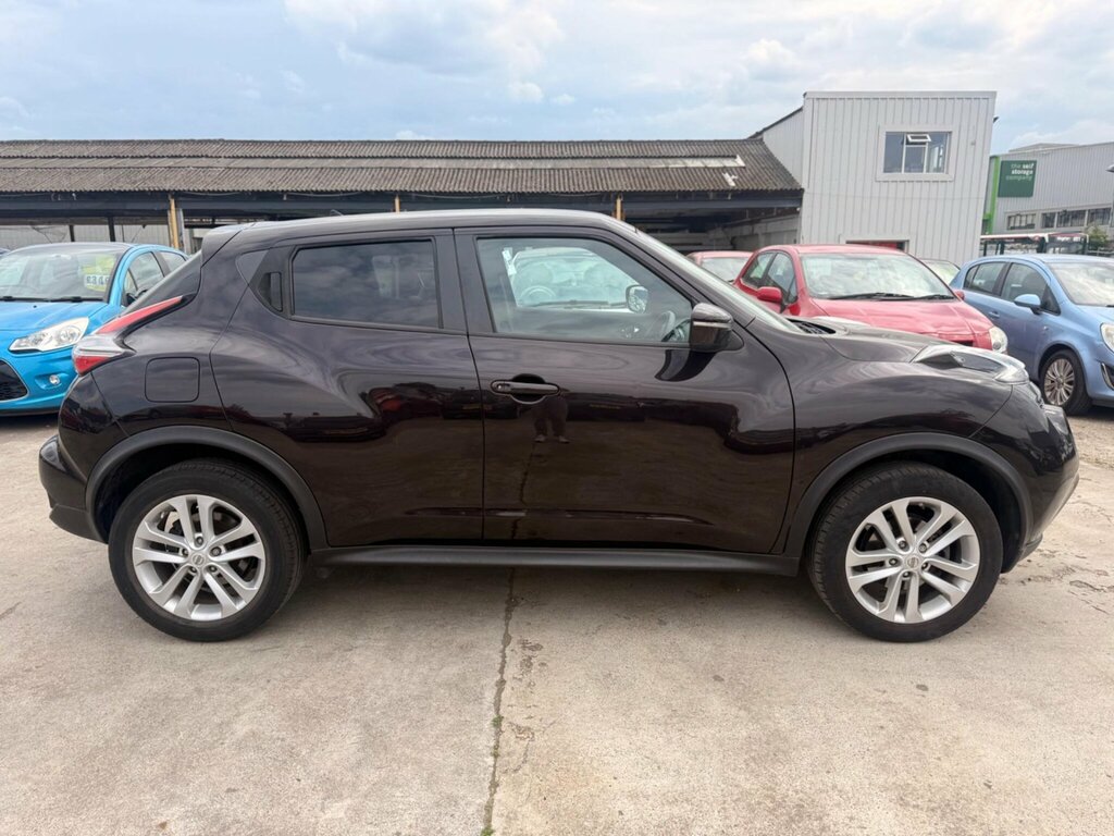 Nissan Juke 1.2 Dig-t Acenta Premium 6Spd Euro 5 Ss EJ64OKD Black #4