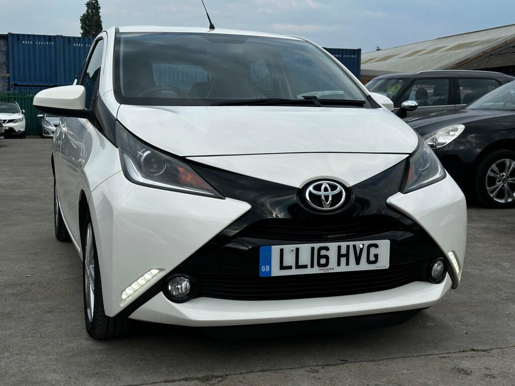 Toyota Aygo 1.0 Vvt-i X-pression Euro 6 White