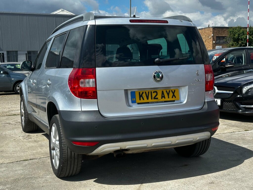 Skoda Yeti 1.2 Tsi Elegance Dsg Euro 5 Silver #6