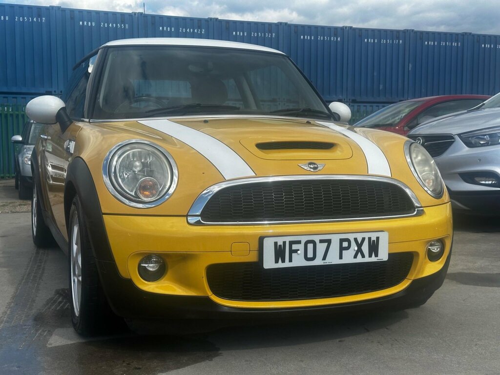 Mini Hatch 1.6 Cooper S Steptronic Euro 4 Yellow #2