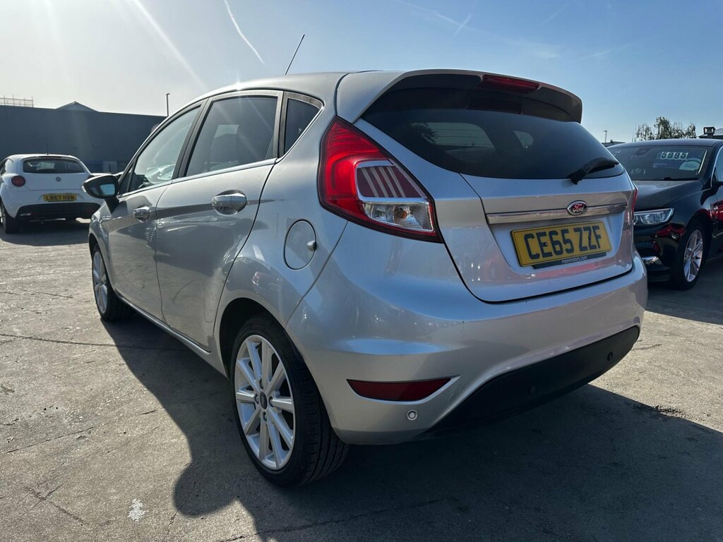 Ford Fiesta 1.6 Titanium Powershift Euro 6 CE65ZZF Silver #6