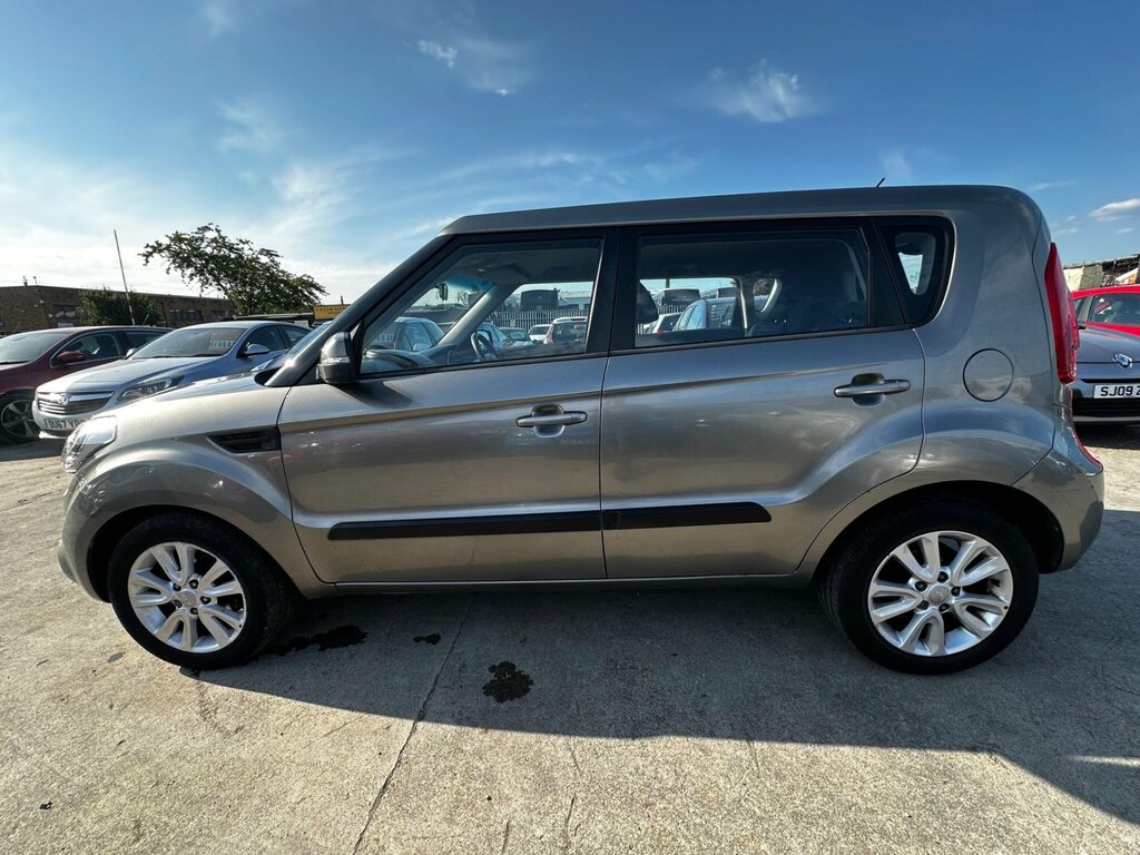Kia Soul 1 Silver #9