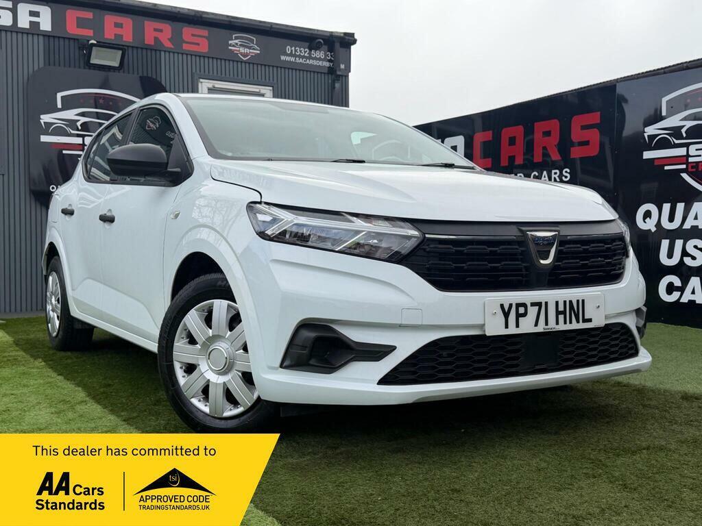 Dacia Sandero 1.0 Sce Essential Hatchback Euro White