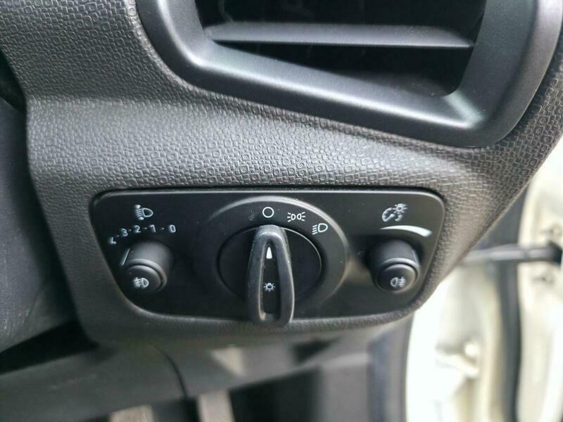 Citroen  1.6 Bluehdi Selection 2016 Silver #28