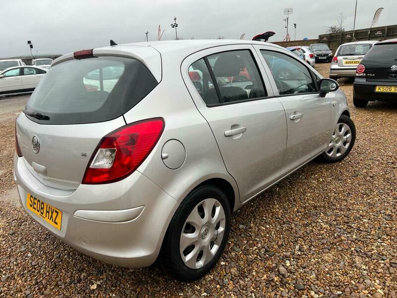 Vauxhall Corsa 1.4I 16V Club SE08HXZ Silver #6