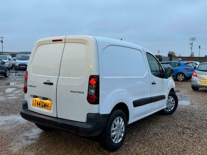 Peugeot Partner 1.6 Hdi 850 Professional T44GWH White #5
