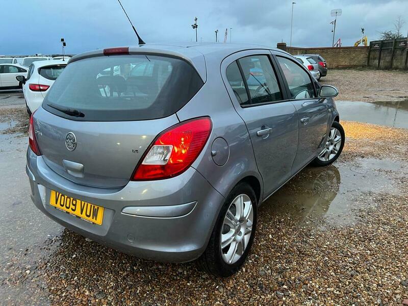 Vauxhall Corsa 1.4I 16V Design Silver #4
