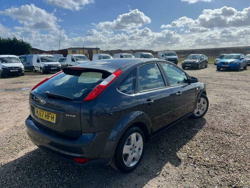 Ford Focus 1.6 Style Grey #3