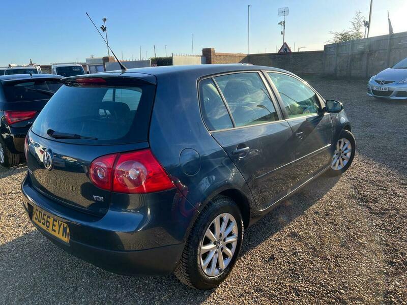 Volkswagen Golf 1.9 Tdi Match Dsg Blue #5