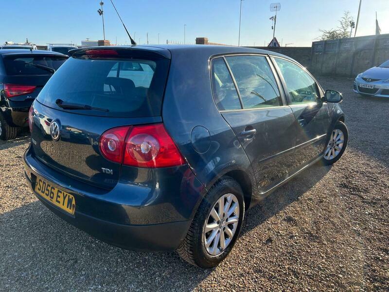 Volkswagen Golf 1.9 Tdi Match Dsg Blue #2