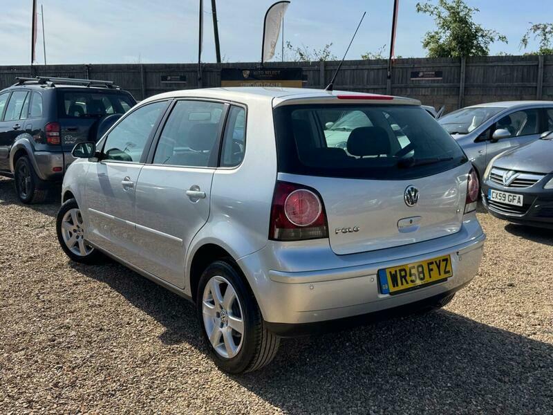 Volkswagen Polo 1.4 Match WR58FYZ Silver #2