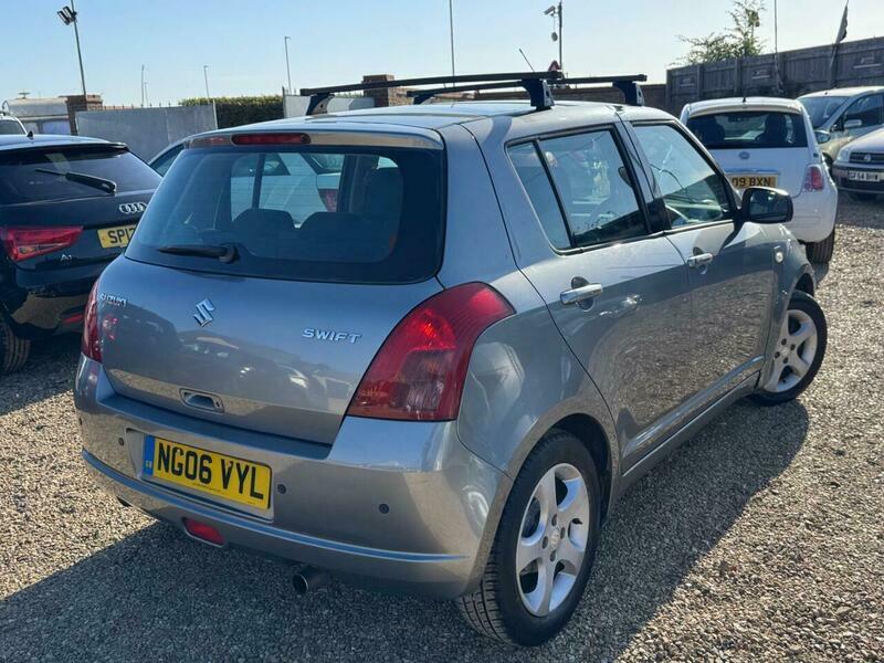 Suzuki Swift 1.5 Glx NG06VYL Grey #4