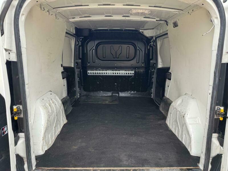 Vauxhall Combo 2000 L1h1 Cdti Ss Sportive Silver #17
