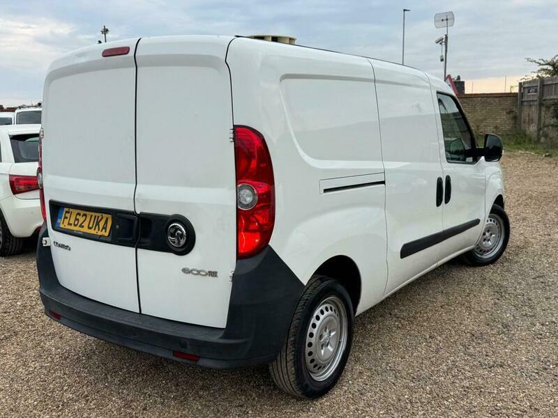 Vauxhall Combo 2000 L1h1 Cdti Ss Sportive Silver #3