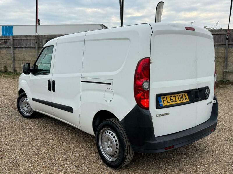 Vauxhall Combo 2000 L1h1 Cdti Ss Sportive Silver #2