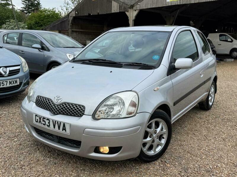 Toyota Yaris 1.3 T Spirit Vvt-i 85 Bhp Blue #13