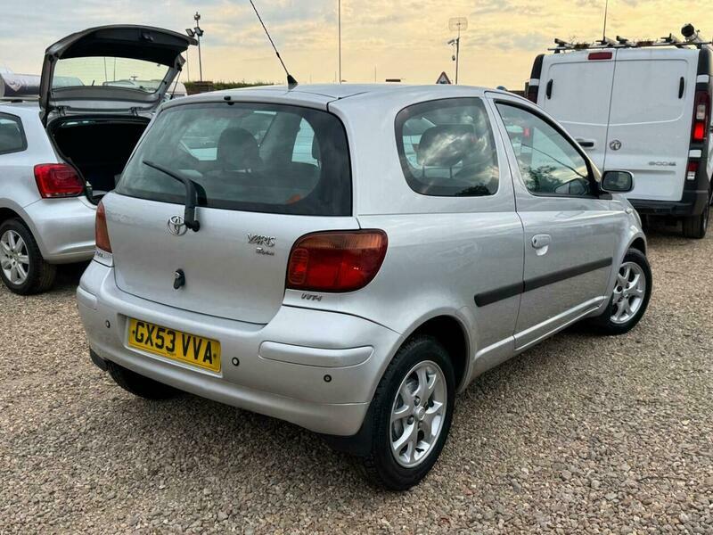 Toyota Yaris 1.3 T Spirit Vvt-i 85 Bhp Blue #14