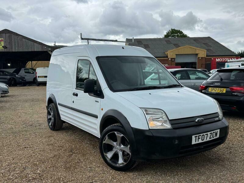 Ford Transit Connect Diesel White #6