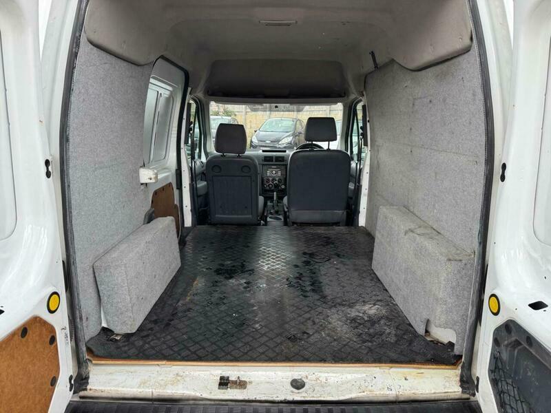 Ford Transit Connect Diesel White #25