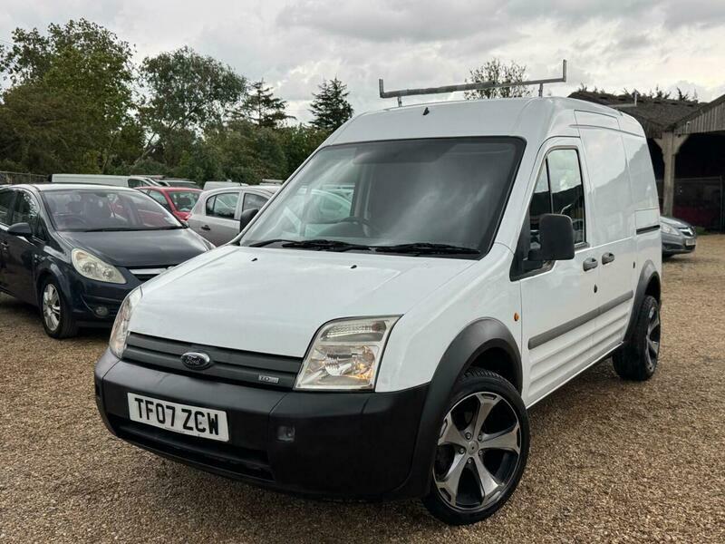 Ford Transit Connect Diesel White #13