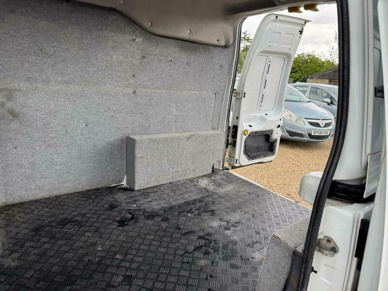Ford Transit Connect Diesel White #20