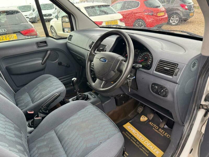 Ford Transit Connect Diesel White #18