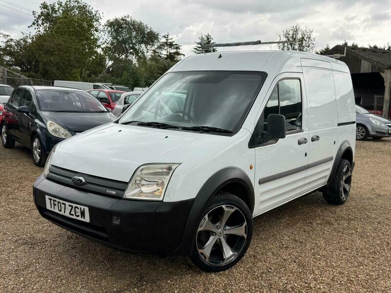 Ford Transit Connect Diesel White #11