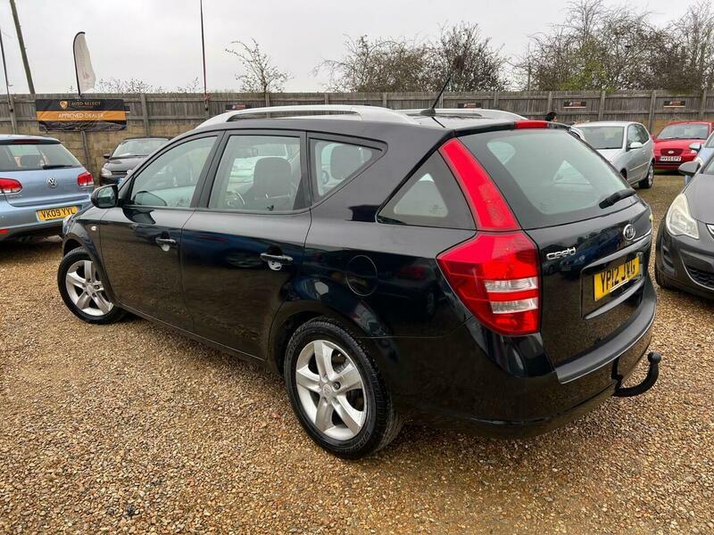 Kia Ceed 1.6 Crdi 2 Sports Black #2