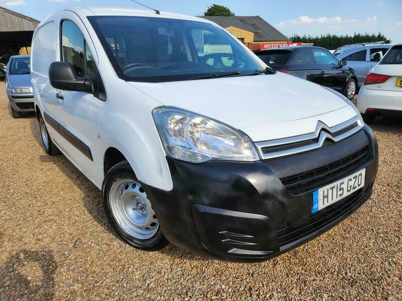 Citroen Berlingo 1.6 Bluehdi 625 LX HT15GZO White #6