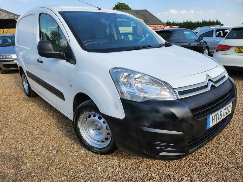 Citroen Berlingo 1.6 Bluehdi 625 LX HT15GZO White #2