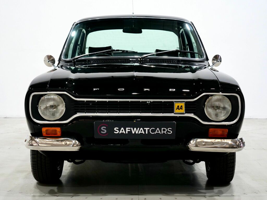 Ford Escort 1974 Rs 2000 Black #4