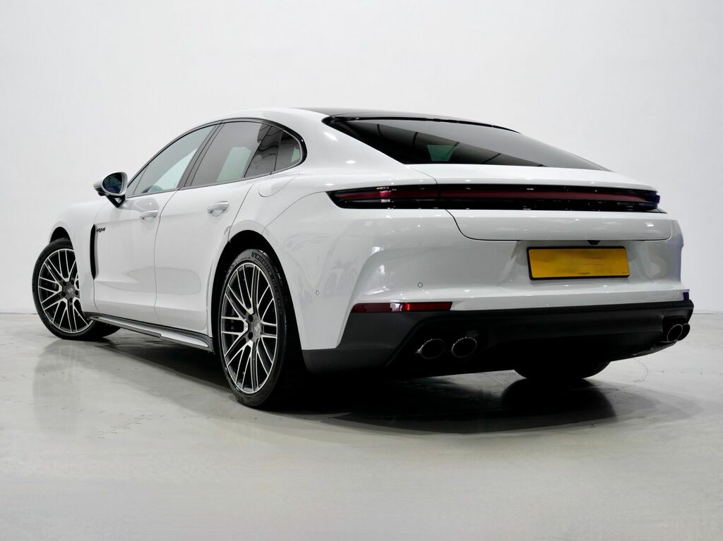 Porsche Panamera 2025 2.9 V6 25.9Kwh 4 E-hybrid Saloon P White #2