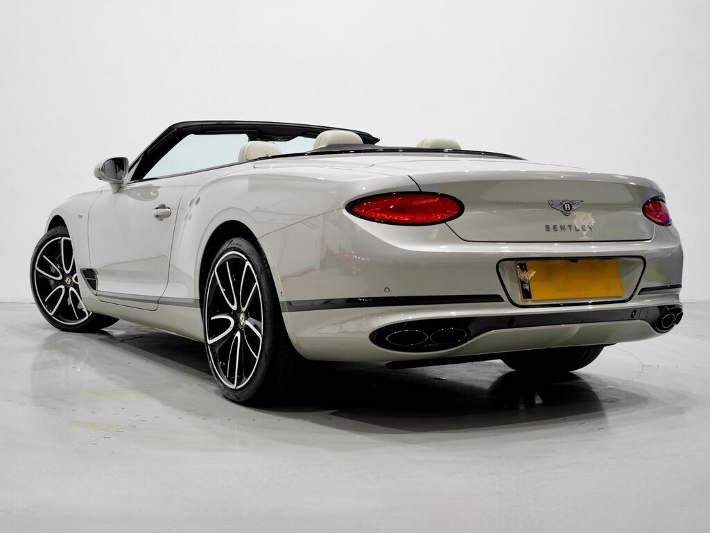 Bentley Continental Gt 2021 4.0 V8 Gtc Convertible 4Wd Eu White #2