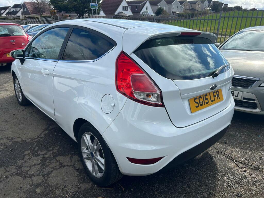 Ford Fiesta Hatchback 1.25 Zetec Euro 6 201515 SG15LFR White #2