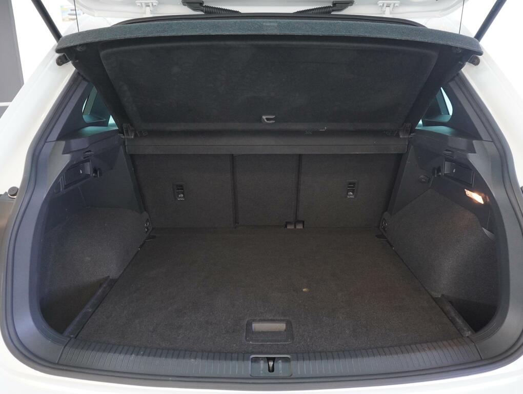 Volkswagen Tiguan 2.0 Tdi R-line Suv Dsg 4Motion Euro 6 KO68XSD White #6