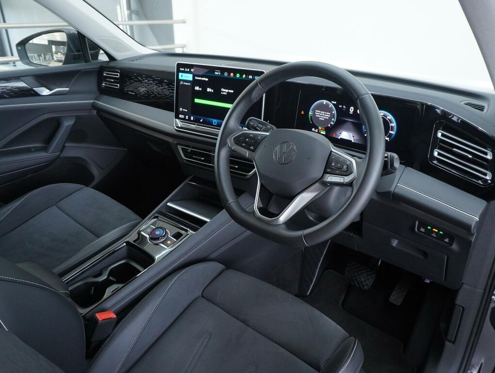 Volkswagen Tiguan 1.5 Tsi Ehybrid 19.7Kwh Elegance Suv Pl DE25YJA Grey #3